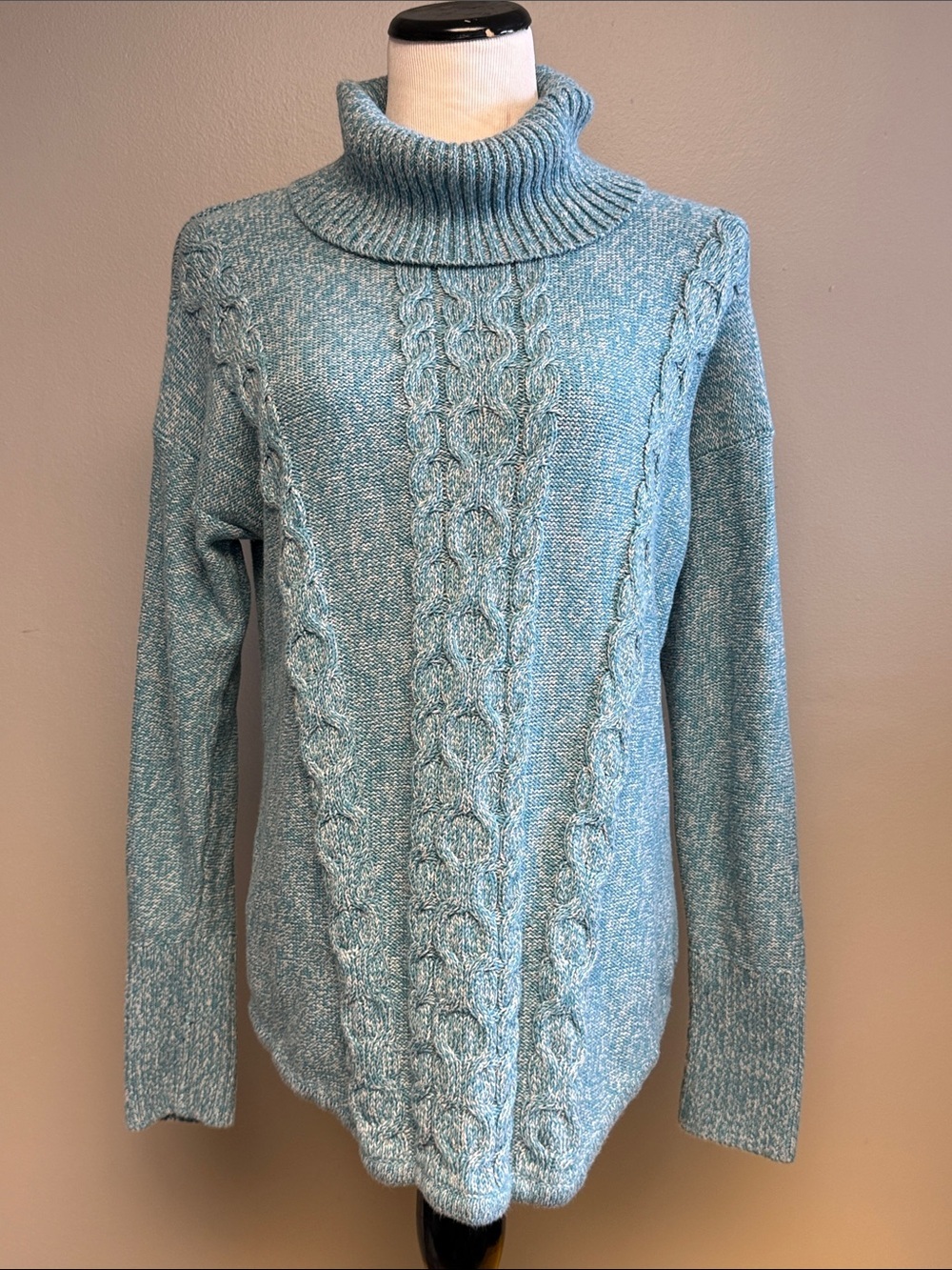 L.L.Bean Women's Cable Knit Turtleneck Sweater Blue 100% Cotton Size L Petite